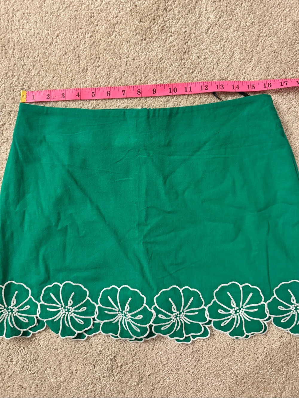 Commense Green Mini Skirt Set with White Floral Trim - Picture 10 of 11